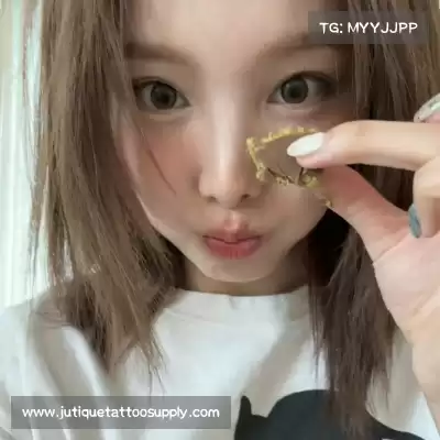 瞿群澄